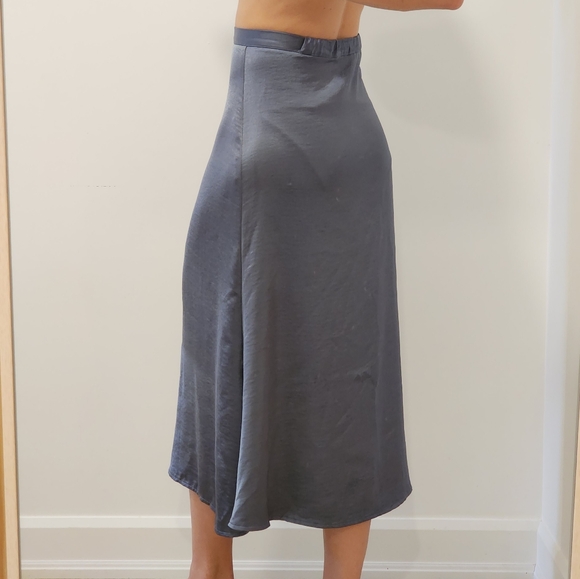 Oak+fort blue satin midi skirt size S - Picture 2 of 3
